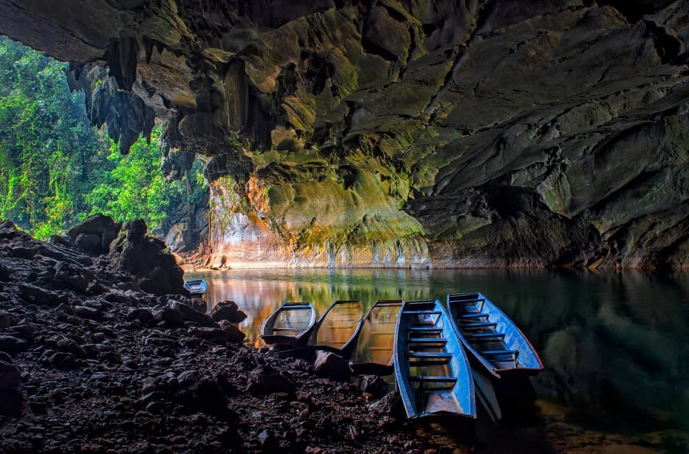 Kong Lor Cave